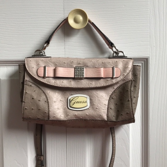 Crossbody Guess Bag - Picture 1 of 8